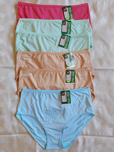 Новые трусы р. XL (1 фото из 7)