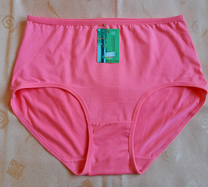 Uued! 3 paari pesupükse s. XL (2 foto / 3)