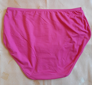 Новые трусикиs. XL (2 фото из 3)