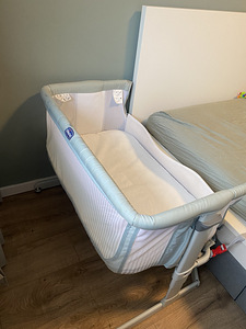 Детская кроватка Chicco Next2me (3 фото из 5)