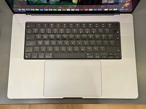 Macbook Pro 16 M1 Pro 32GB RAM/512GB/EN (2 foto / 2)