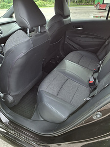 Toyota Corolla Touring Sport (8 foto / 12)