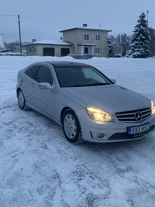 Mercedes-Benz CLC220 (5 foto / 9)