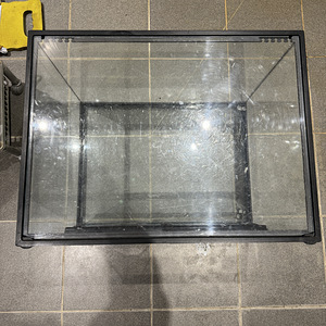 Terraarium mõõdud 60x45x47cm (2 foto / 2)