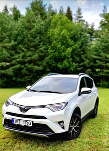 Toyota rav4 2.0 105kw (2 foto / 4)