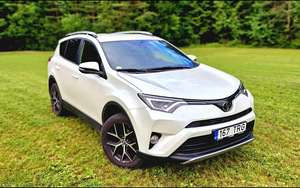 Toyota rav4 2.0 105kw (3 foto / 4)