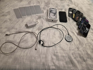 iPhone 15 (256 ГБ) (3 фото из 6)