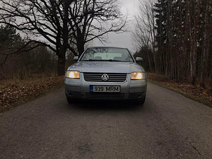 Volkswagen Passat B5.5 1.9TDI 74KW (3 foto / 10)