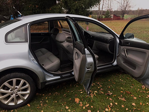 Volkswagen Passat B5.5 1.9TDI 74KW (10 foto / 10)