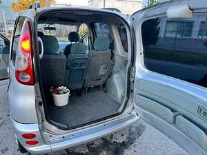 Toyota Yaris verso (9 foto / 9)