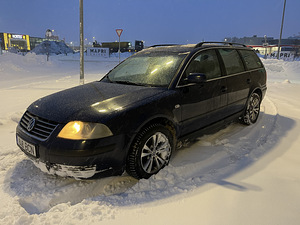 Volkswagen Passat (3 foto / 14)