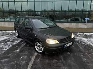 Opel Astra 1.7d (2 foto / 10)