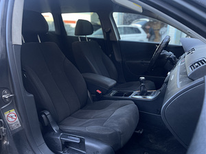 Volswagen passat (5 foto / 6)