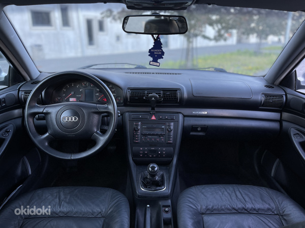 Audi A4 (фото #8)
