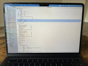 MacBook Air M2 13.6" Midnight 256GB + kehtiv garantii (4 foto / 10)