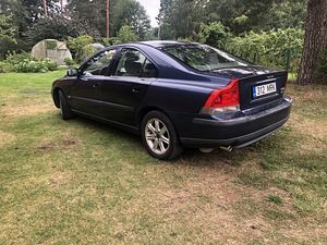 VOLVO S60 2.4 / Vahetus (3 foto / 13)