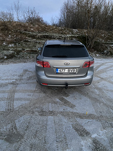 Toyota Avensis 2.2 110кВ (8 foto / 15)