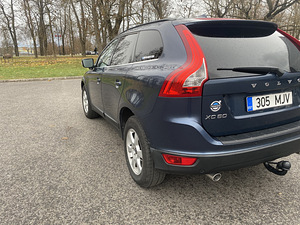 Volvo XC60 2.4 D5 120kw 2010 aasta (8 foto / 14)