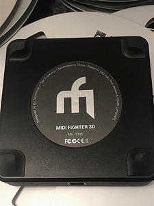 DJ Tech Tools Midi Fighter 3D Миди-контроллер (3 фото из 4)