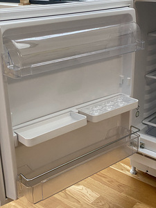 Sisseehitatud külmik / Sisseehitatud külmik IKEA (3 foto / 3)