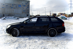 Skoda Octavia 1.2 77kW (3 foto / 10)