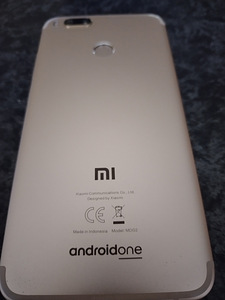 Xiaomi Mi A1 64GB (2 foto / 3)