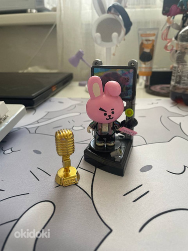 BTS ФИГУРКИ BT21