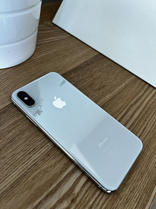 iPhone X 256 Gb (1 foto / 2)