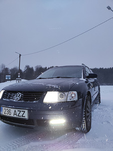 Volkswagen Passat Highline 2.8 V6 4Motion (1 foto / 5)