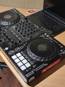 Продается Pioneer DDJ1000 (4 фото из 6)