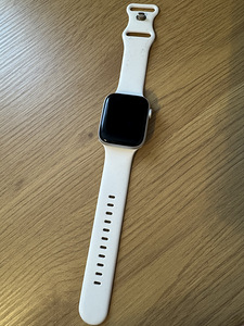 Apple Watch Series 5 44 mm kasutatud