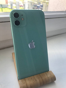 iPhone 11 64 GB Green + USB-C Lightning Apple (4 foto / 9)