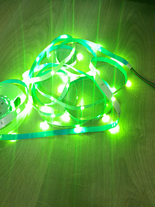 RGB led riba 5m+pult+adapter! UUS! (3 foto / 4)