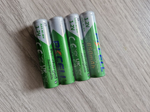 Laetavad patareid 4 tk. AAA 850 mAh ! UUS!