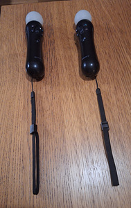 PlayStation®VR + 2 PS Move mängupulti + PS Camera (3 foto / 7)