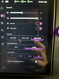 Lenovo legion go (2 foto / 5)
