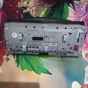 BMW OEM CIC PROFESSIONAL (1 foto / 4)
