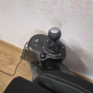 G29 DRIVING FORCE,PLAYSEAT (5 foto / 6)