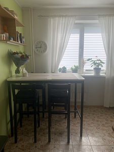 IKEA стол + 4 стула (4 фото из 4)