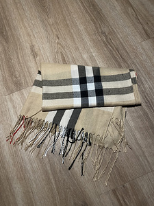 Burberry Шарф