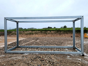 Metallkonstruktsioonid (konteinerite raamid) (3 foto / 4)