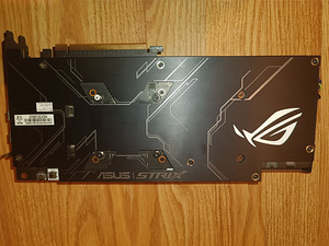 ASUS ROG STRIX RX 5700 GAMING OC 8GB 256 bit (2 foto / 5)