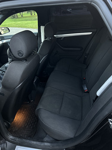 Audi a4 b7 2.0tdi (9 foto / 11)
