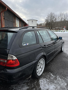 BMW E46 330D M-PAK (2 foto / 10)