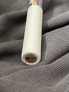 Darling Matte&Shimmer Eye Fluid (4 foto / 4)