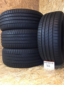 245/45/19 Bridgestone Turanza T005 (1 foto / 1)