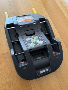 Peg Perego isofix 0+1 K laste turvatooli alus (1 foto / 4)