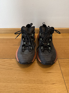 Женские кроссовки Reebok (4 фото из 6)