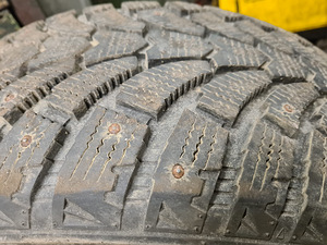 235/55/R17 talverehvid (3 foto / 4)