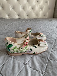 Ted Baker jalanõud s.23 (2 foto / 4)